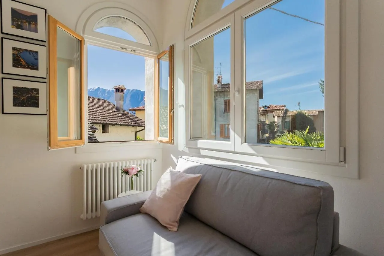 Apartment Lovely Corner In The Heart Of The Lake By Rent All Como