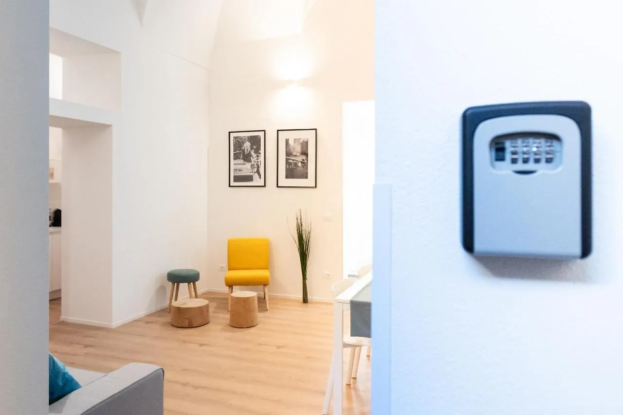 Lovely Corner In The Heart Of The Lake By Rent All Como